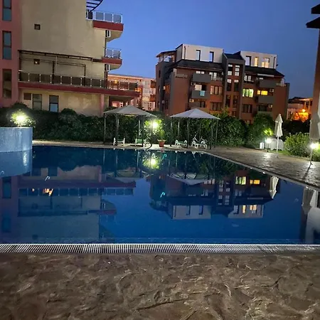 2 Family With Garden View Apartman Neszebar
